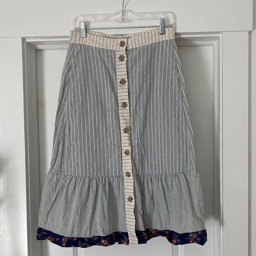 Madewell button midi skirt, 4, blue stripe with floral trim